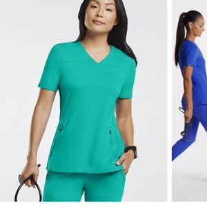 Jaanuu scrub top and pants